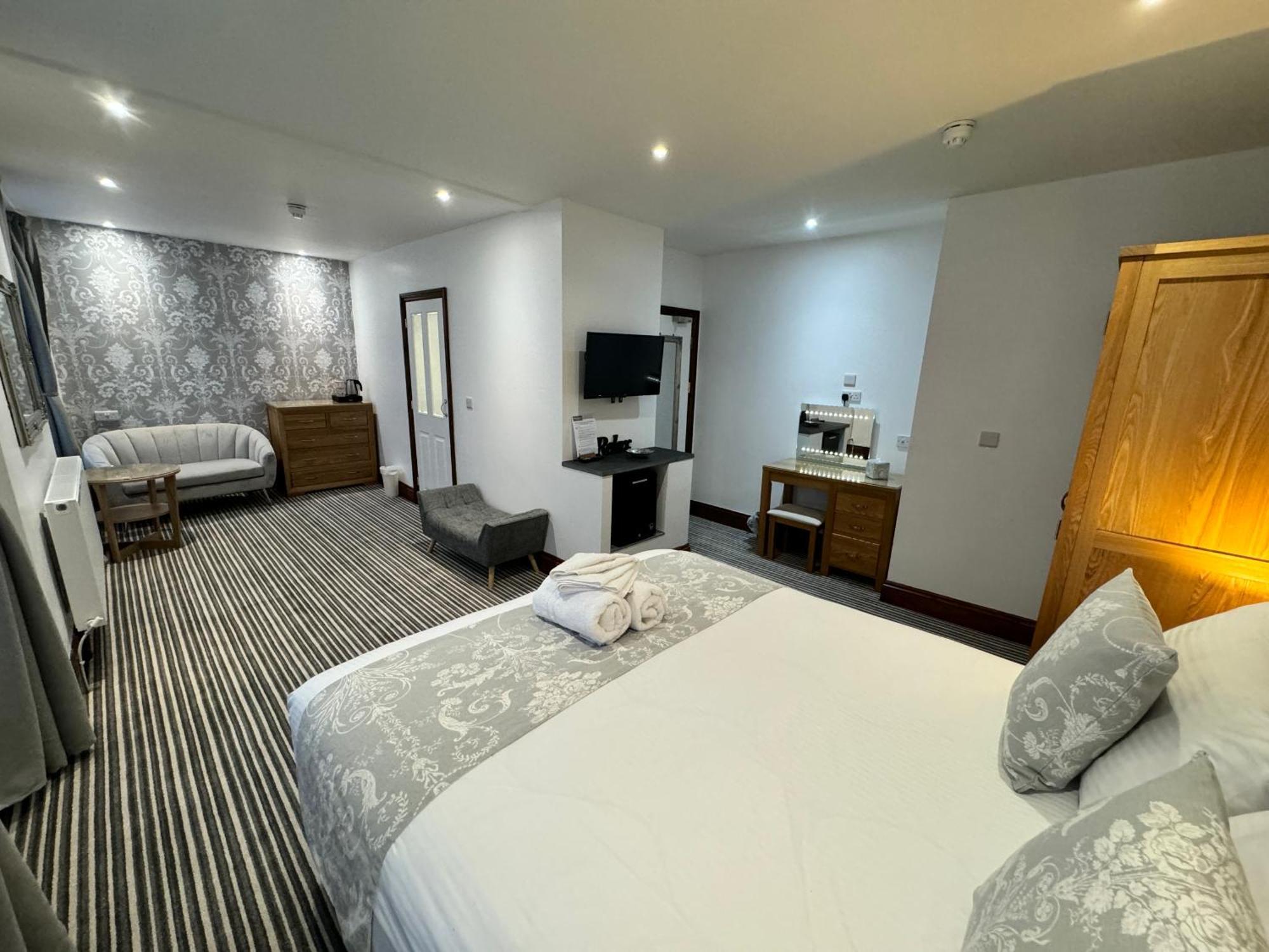 The Strathmore 4* Tenby