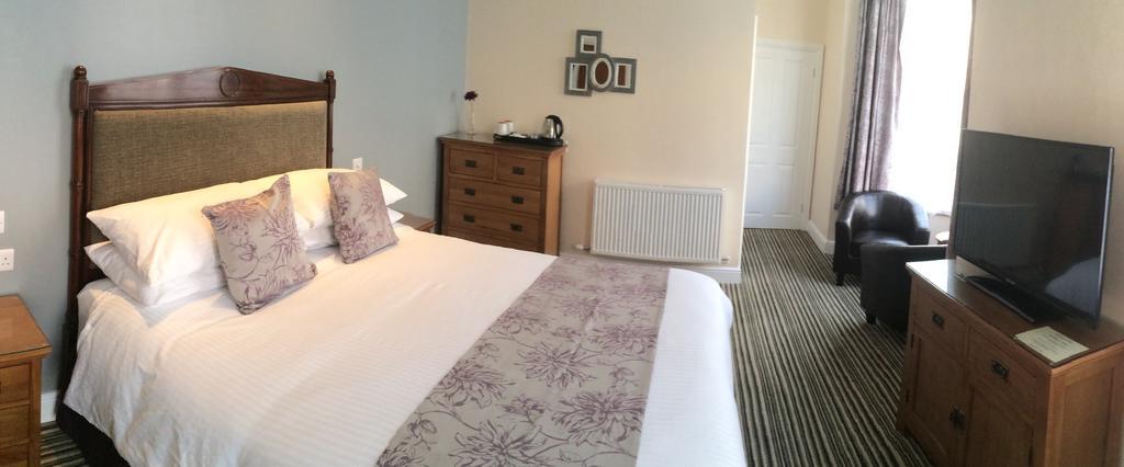 The Strathmore Gasthof Tenby
